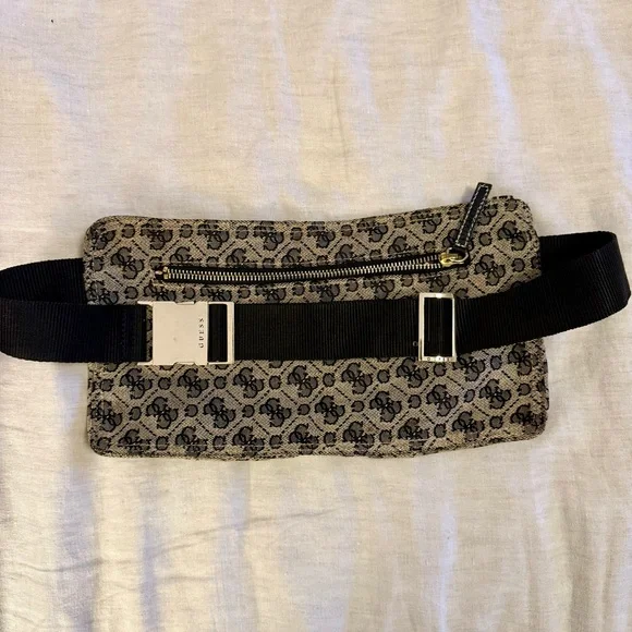 GUESS Black and Brown Women Belt bag vintage - Picture 8 of 10